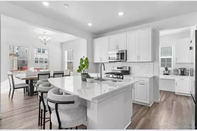 3352 N Buchanan Way, Aurora, CO 80019 - Photo 6