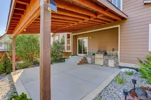5067 Crystal Way, Denver, CO 80239 - Photo 32