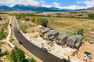 928 Crestone Ave, Salida, CO 81201 - Photo 6