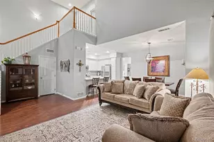 10546 Graymont Ln, Highlands Ranch, CO 80126 - Photo 4