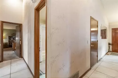 15863 E 7th Avenue, Aurora, CO 80011 - Photo 18