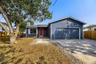 4710 Enid Way, Denver, CO 80239 - Photo 12