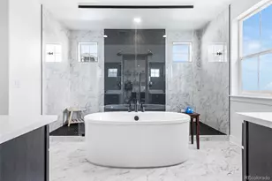 6638 S White Crow Ct, Aurora, CO 80016 - Photo 16