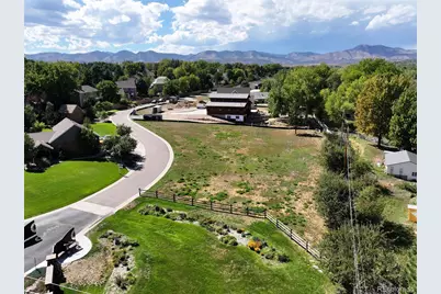 8855 W Bear Creek Drive, Lakewood, CO 80227 - Photo 12