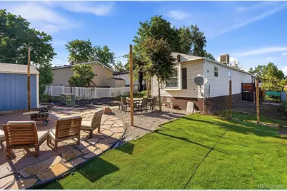 4211 E 100th Avenue, Thornton, CO 80229 - Photo 2