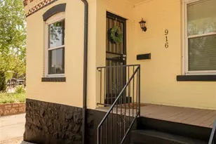 916 E 26th Ave, Denver, CO 80205 - Photo 8