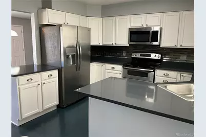 72 Hanson Lane, Pueblo, CO 81001 - Photo 4