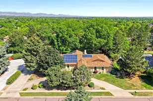 2429 S Chase Ln, Lakewood, CO 80227 - Photo 2