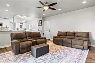 21375 E Nichols Pl, Aurora, CO 80016 - Photo 14