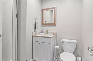 21375 E Nichols Pl, Aurora, CO 80016 - Photo 16