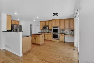 14942 Vine St, Thornton, CO 80602 - Photo 2