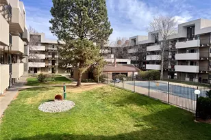 384 S Ironton St, Aurora, CO 80012 - Photo 2