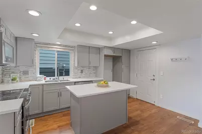 3843 S Atchison Way, Aurora, CO 80014 - Photo 2