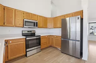 4381 Perth Cir, Denver, CO 80249 - Photo 6