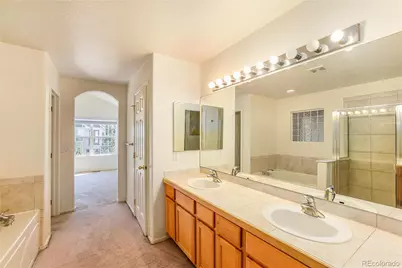 9753 E Carolina Place, Aurora, CO 80247 - Photo 10