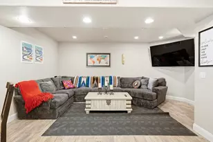 10215 W Wesley Dr, Denver, CO 80227 - Photo 24