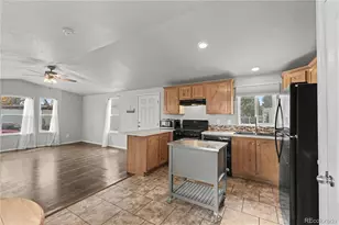 3650 S Federal Blvd, Englewood, CO 80110 - Photo 26