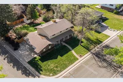 6852 S Spotswood Street, Littleton, CO 80120 - Photo 2
