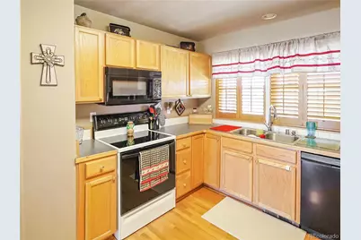 2121 Doppler Street, Strasburg, CO 80136 - Photo 18