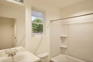 10178 Scranton Ct, Commerce City, CO 80022 - Photo 10