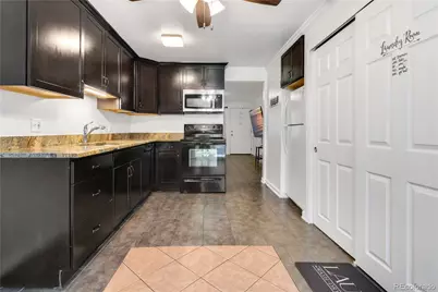 6427 W 11th Avenue #5, Denver, CO 80214 - Photo 4