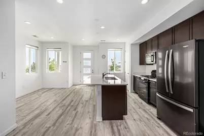 9667 Walden Street, Commerce City, CO 80022 - Photo 8