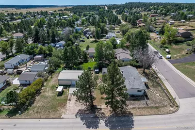 396 W Elm Street, Elizabeth, CO 80107 - Photo 22