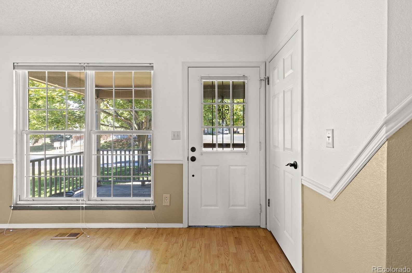 8536 Union Cir, Arvada, CO 80005-1184