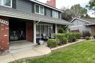 7712 S Eudora Ct, Littleton, CO 80122 - Photo 2