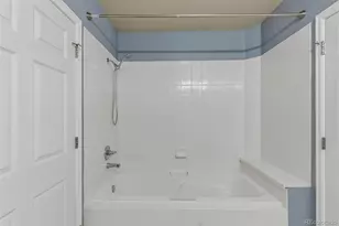 15475 Andrews Dr, Denver, CO 80239 - Photo 16