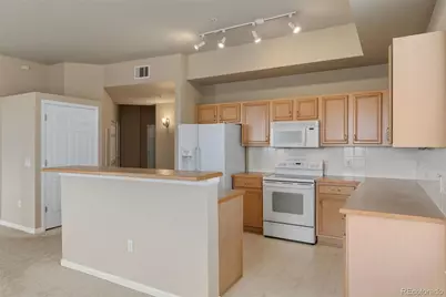 15475 Andrews Drive #412, Denver, CO 80239 - Photo 8