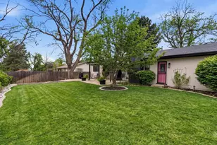 8512 Gray Ct, Arvada, CO 80003 - Photo 34