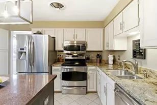 8512 Gray Ct, Arvada, CO 80003 - Photo 10