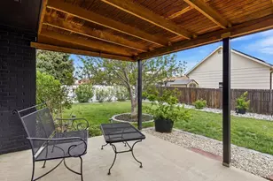 8512 Gray Ct, Arvada, CO 80003 - Photo 30