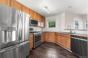 22027 E Jamison Pl, Aurora, CO 80016 - Photo 8