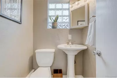 850 Holland Street, Lakewood, CO 80215 - Photo 18