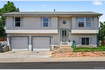 1116 Sunrise Circle, Dacono, CO 80514 - Photo 2
