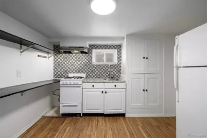 172 W Maple Avenue, Denver, CO 80223 - Photo 12