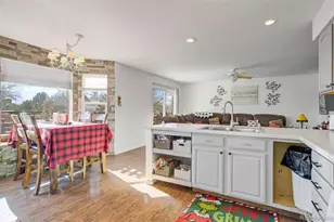 490 W Fairway Dr, Pueblo, CO 81007 - Photo 10