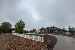 15585 Edna Dr, Brighton, CO 80603 - Photo 8