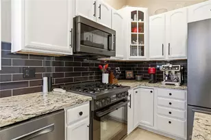 10655 Riverbrook Cir, Littleton, CO 80126 - Photo 16
