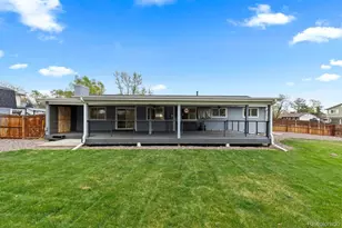 10128 W Layton Pl, Littleton, CO 80127 - Photo 4
