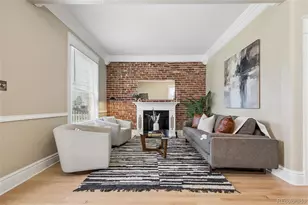 658 S Logan St, Denver, CO 80209 - Photo 2