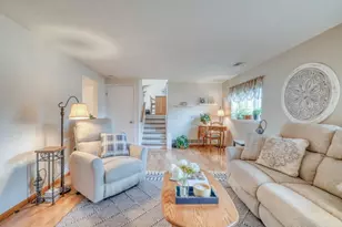 7906 S Flower Ct, Littleton, CO 80128 - Photo 14