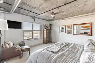 2229 Blake St, Denver, CO 80205 - Photo 24