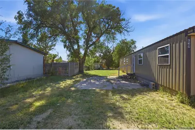 639 Wisconsin Avenue, Limon, CO 80828 - Photo 2