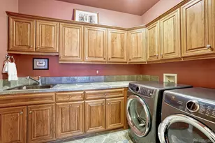 3851 Castle Butte Dr, Castle Rock, CO 80109 - Photo 22