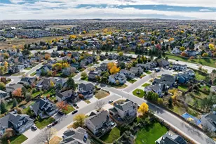 9635 Cherryvale Dr, Highlands Ranch, CO 80126 - Photo 4