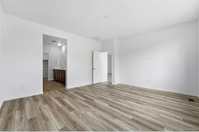 3384 N Duquesne Way, Aurora, CO 80019 - Photo 8