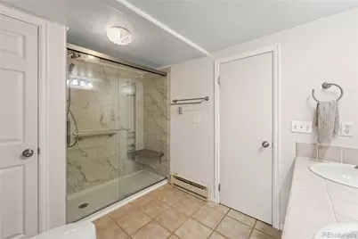 21400 E 11th Avenue, Aurora, CO 80018 - Photo 16